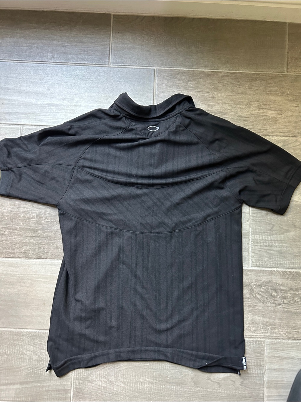Oakley Black Short-Sleeve Zip Polo - Picture 3 of 3